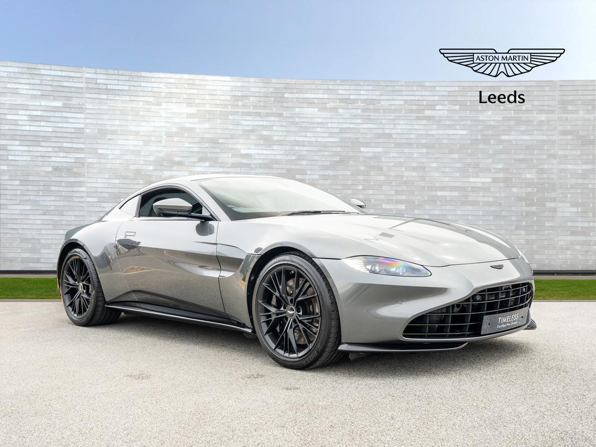 Main listing image - Aston Martin Vantage