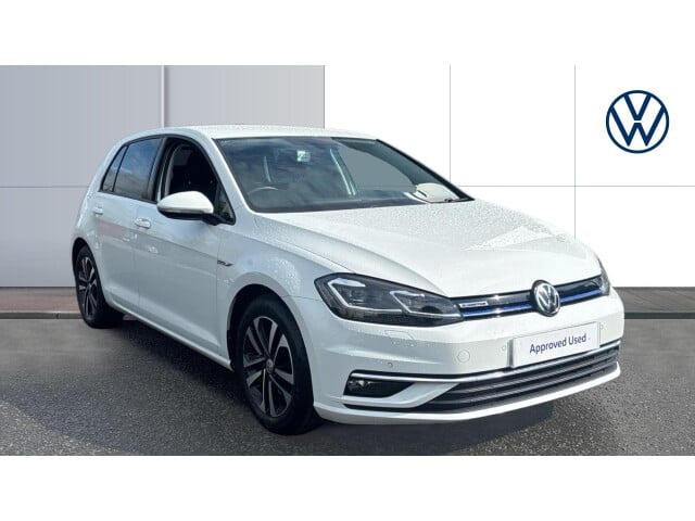 Main listing image - Volkswagen Golf