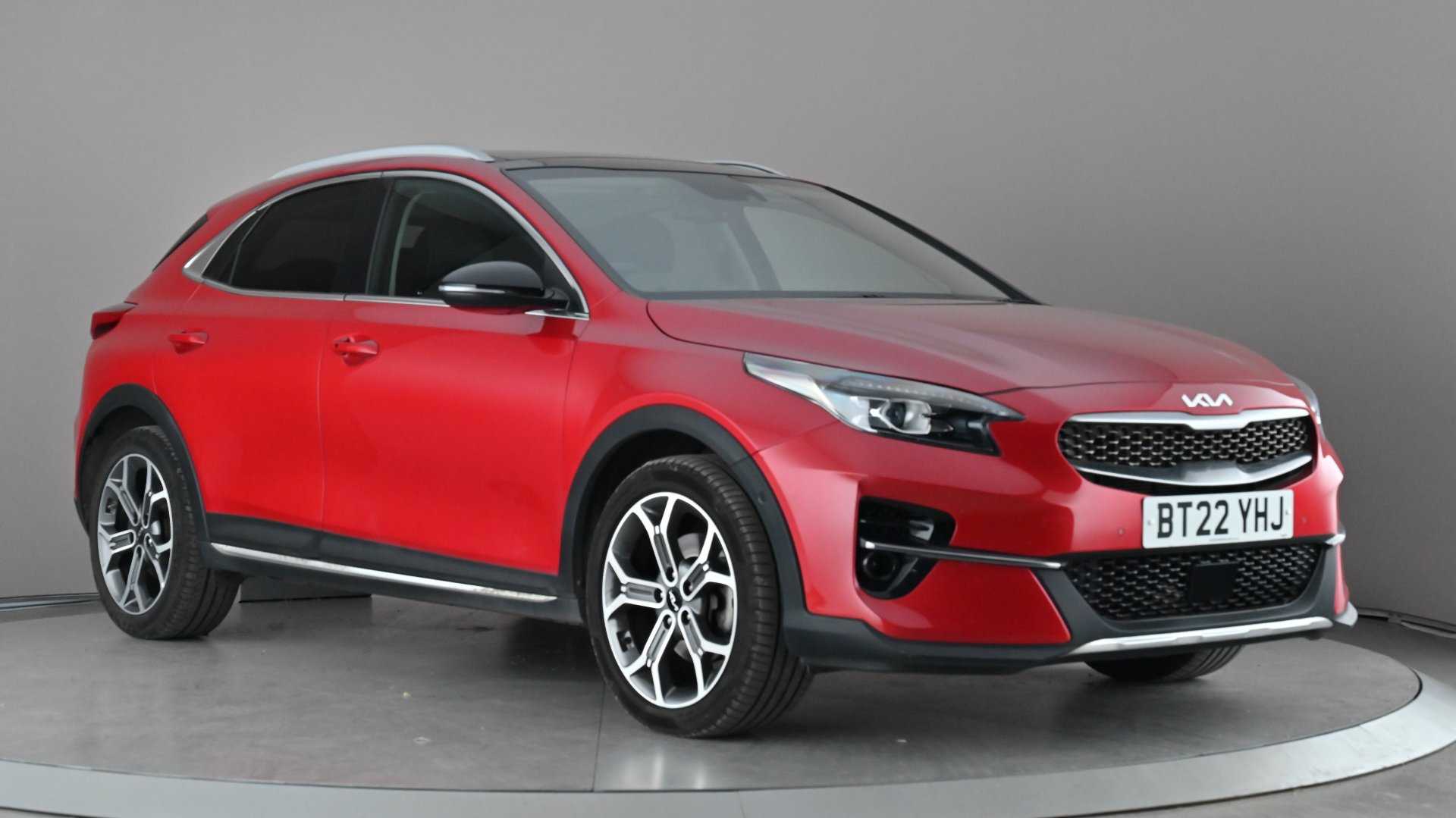 Main listing image - Kia XCeed