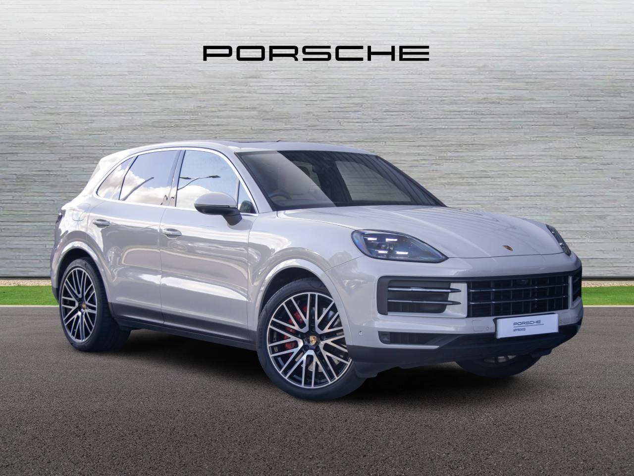 Main listing image - Porsche Cayenne