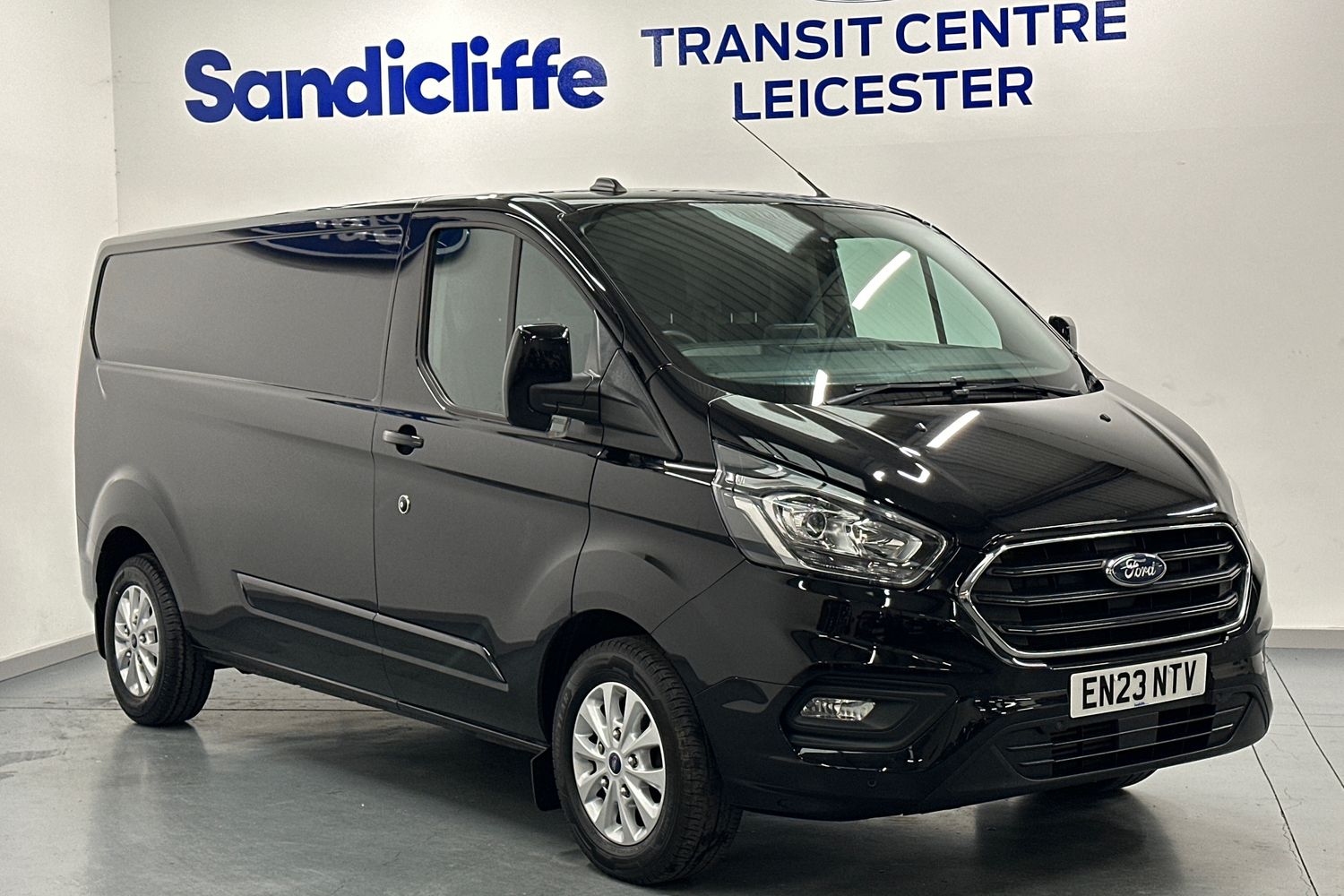 Main listing image - Ford Transit Custom