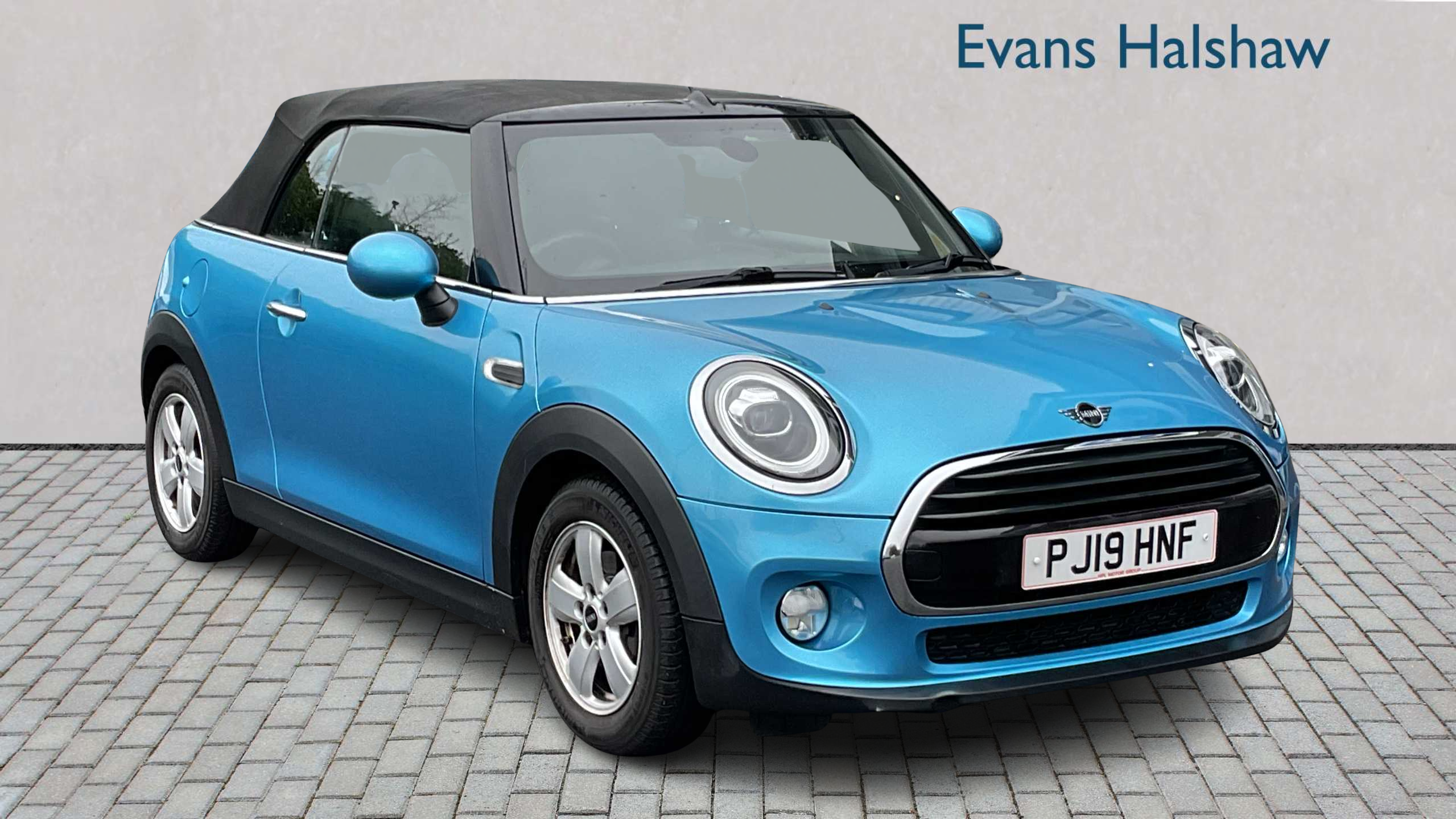 Main listing image - MINI Convertible
