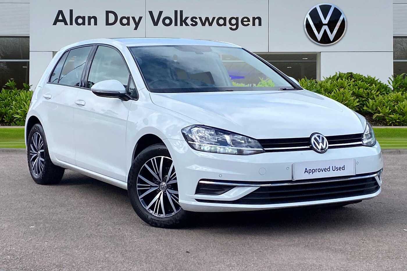 Main listing image - Volkswagen Golf