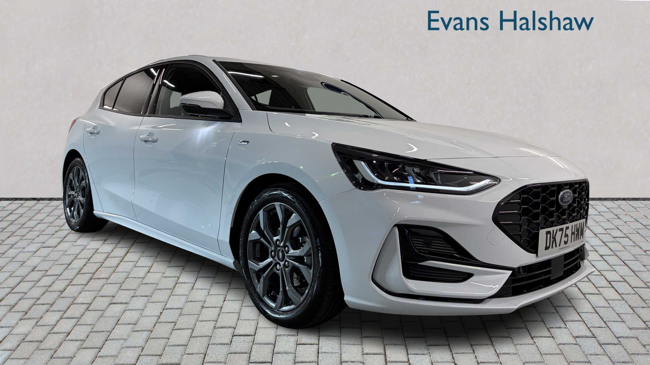 Main listing image - Ford Focus