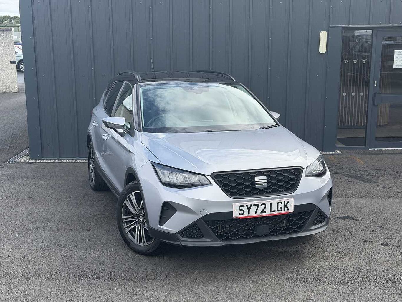 Main listing image - SEAT Arona