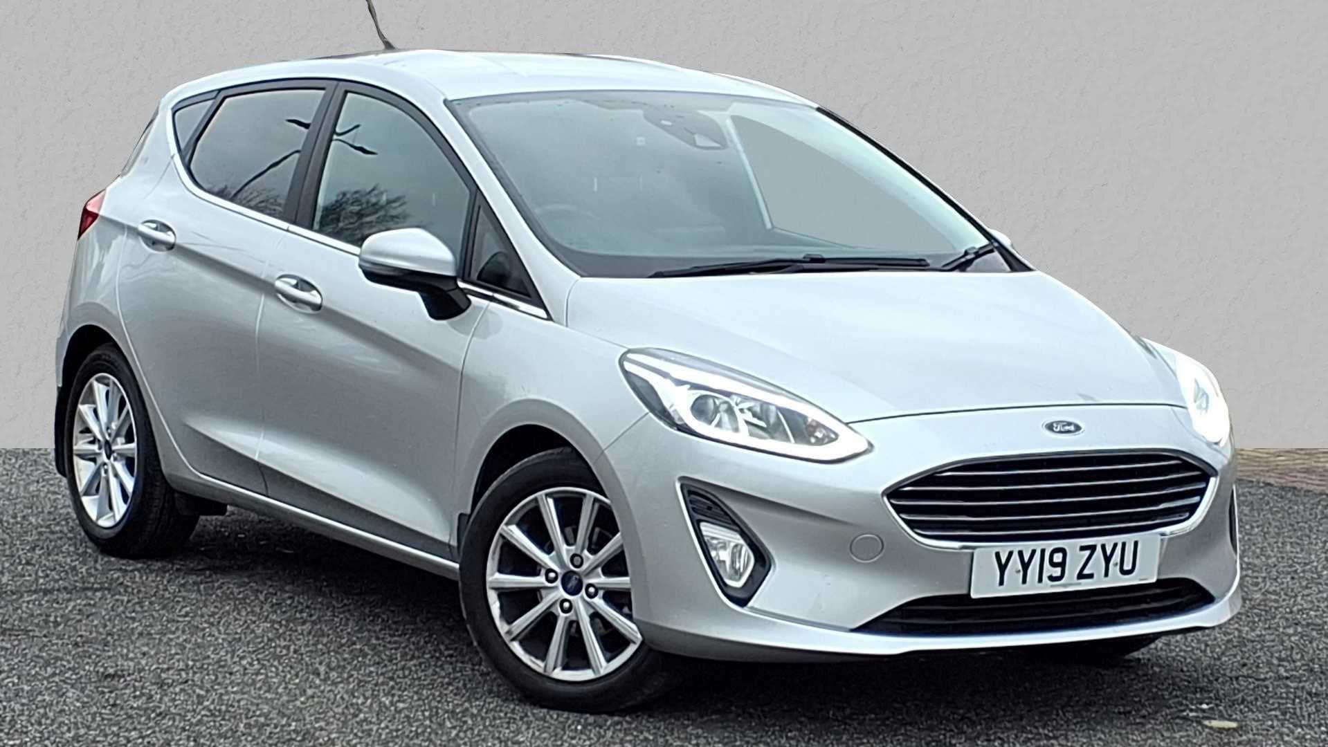 Main listing image - Ford Fiesta