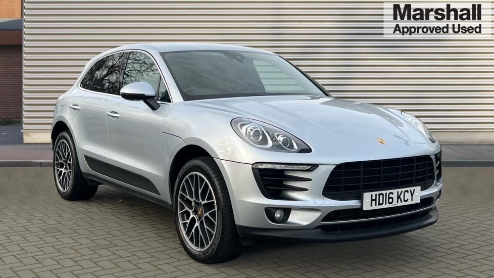 Main listing image - Porsche Macan