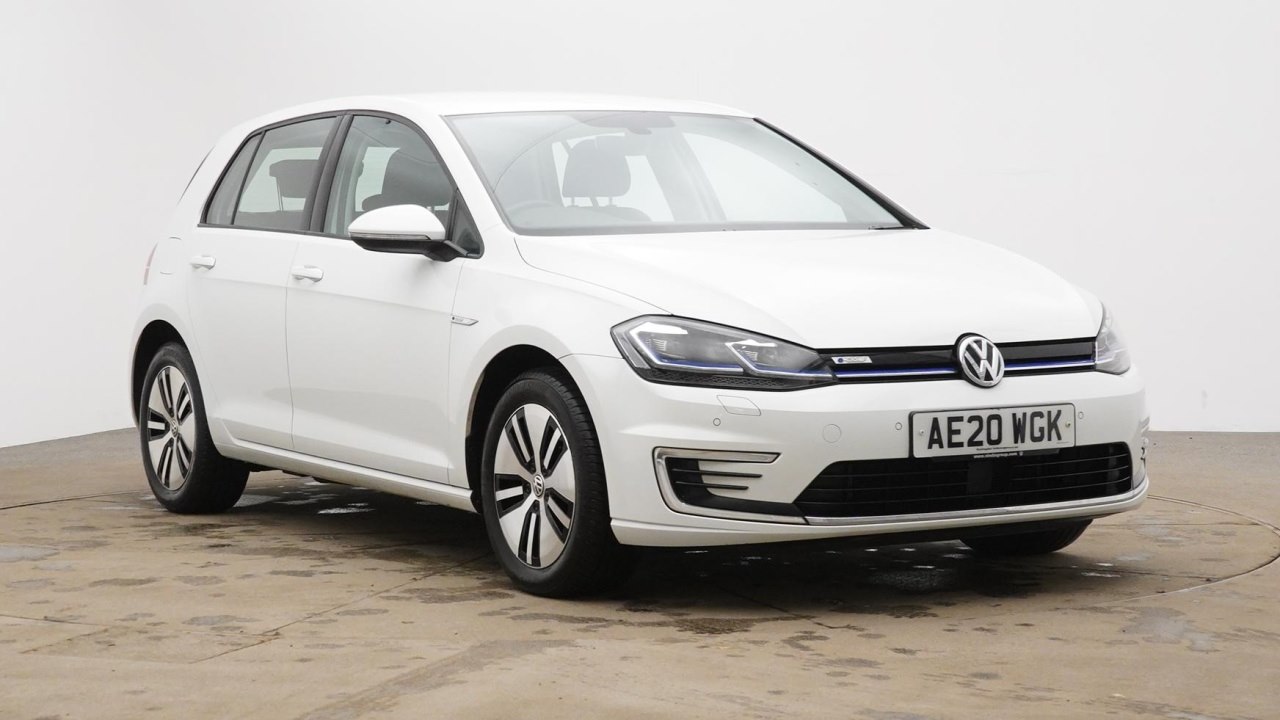 Main listing image - Volkswagen e-Golf