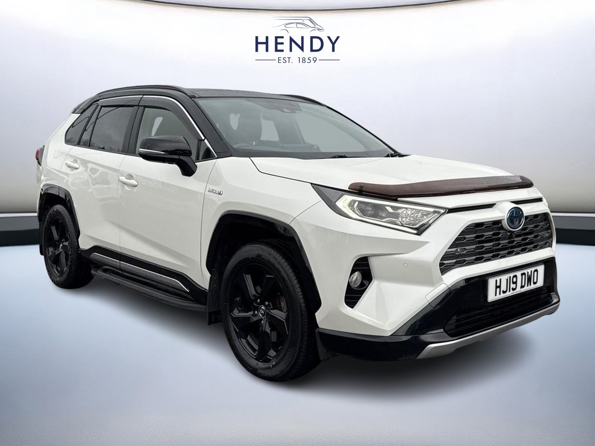 Main listing image - Toyota RAV4