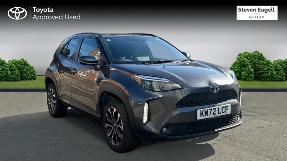 Main listing image - Toyota Yaris Cross