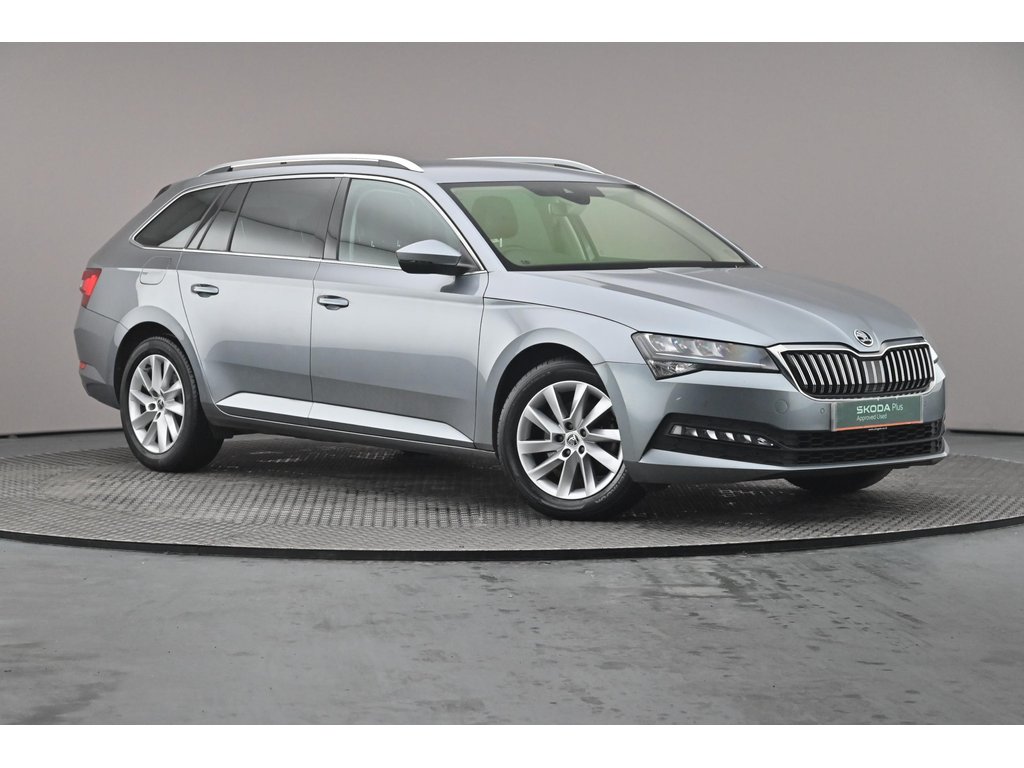 Main listing image - Skoda Superb