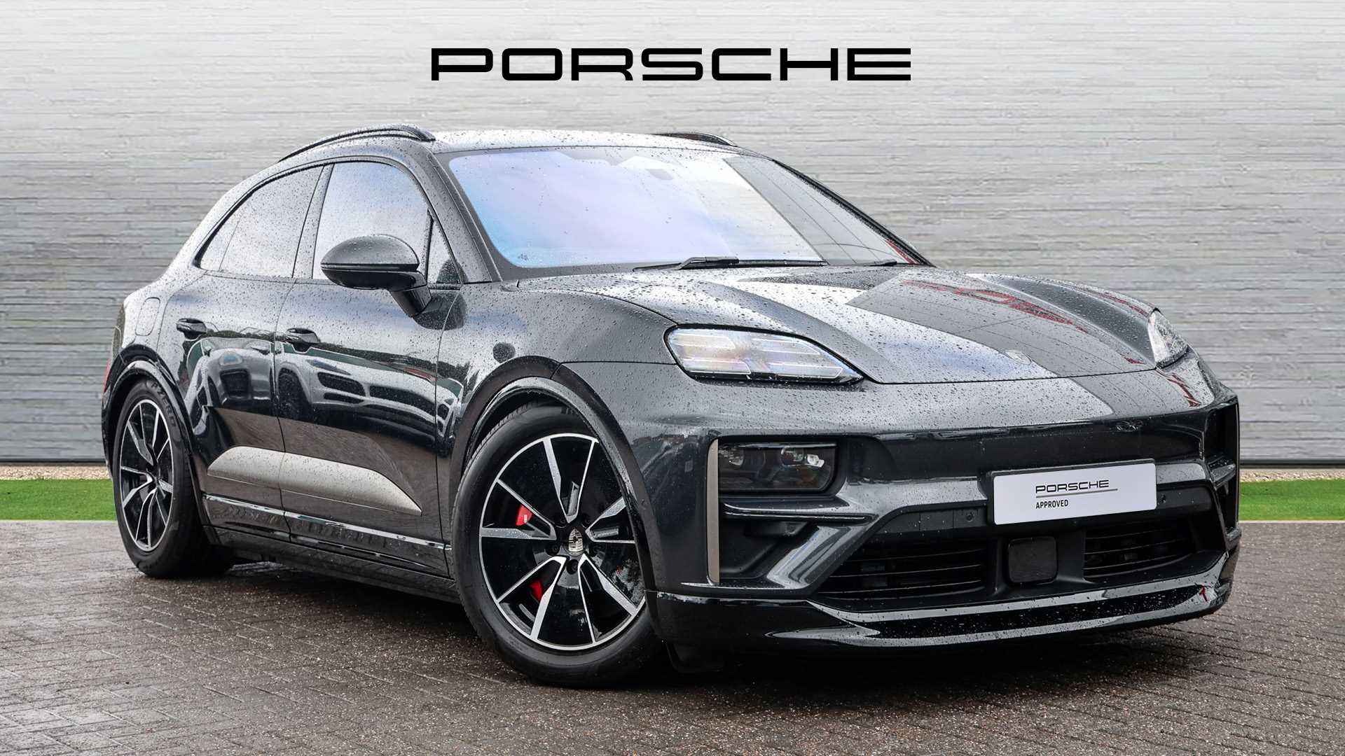 Main listing image - Porsche Macan