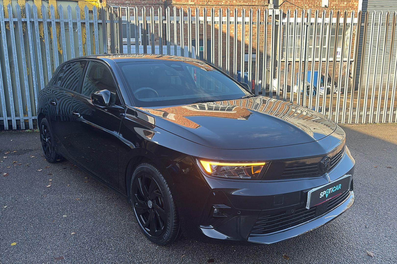 Main listing image - Vauxhall Astra