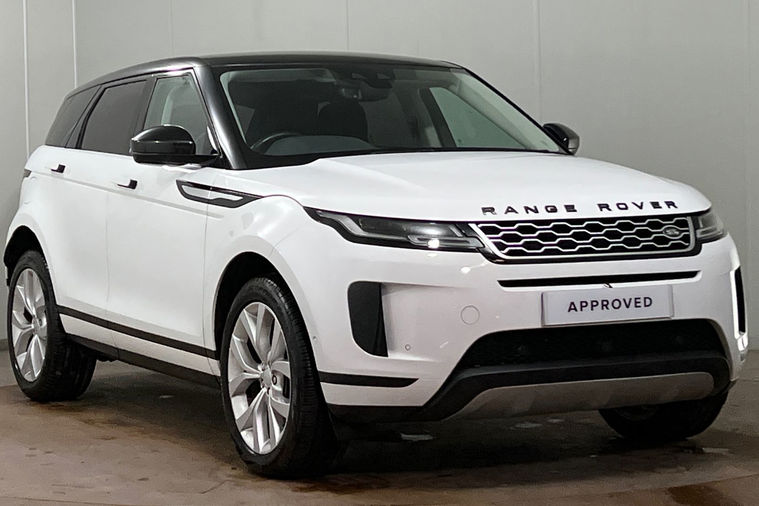 Main listing image - Land Rover Range Rover Evoque