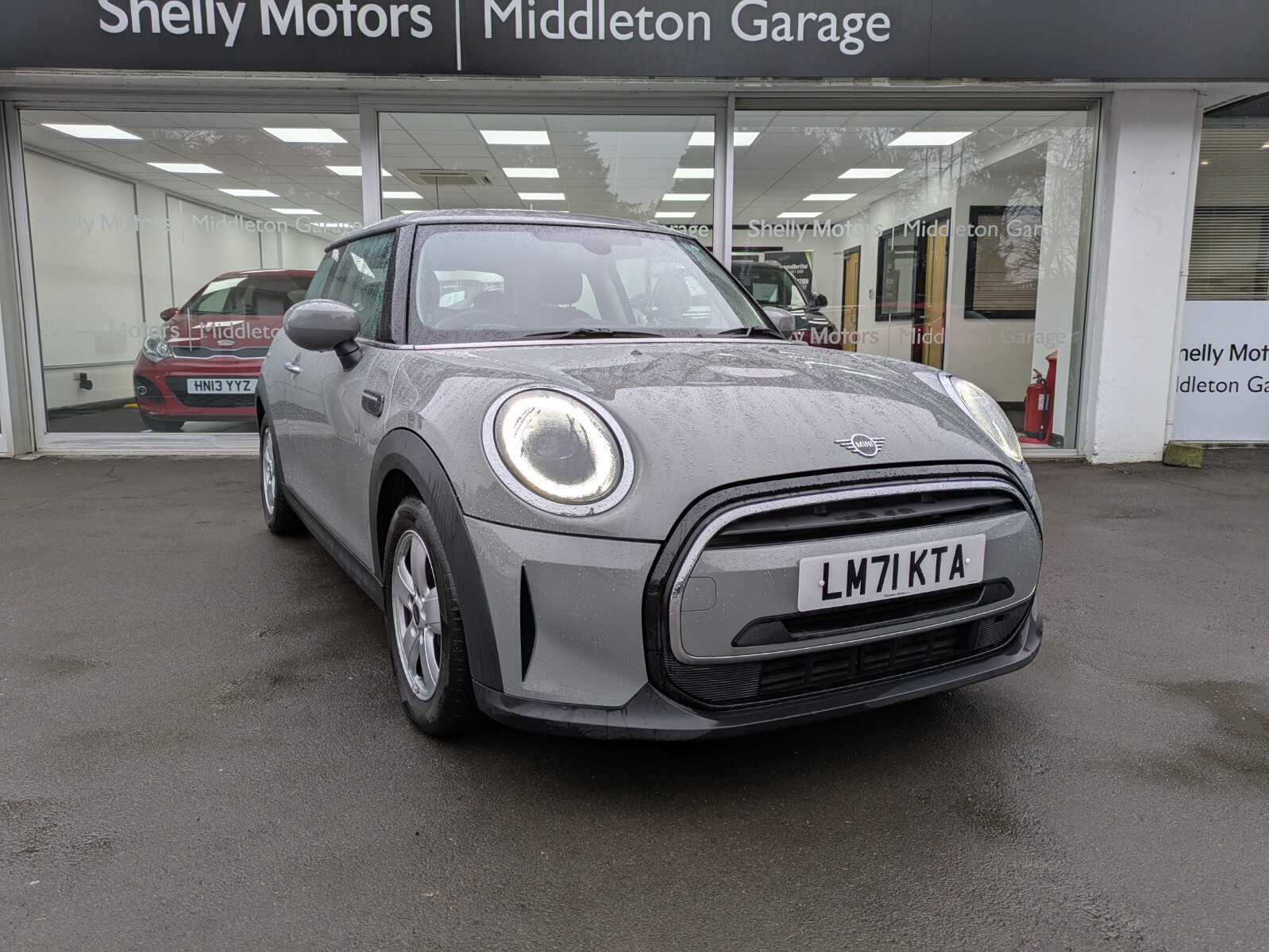 Main listing image - MINI Hatchback