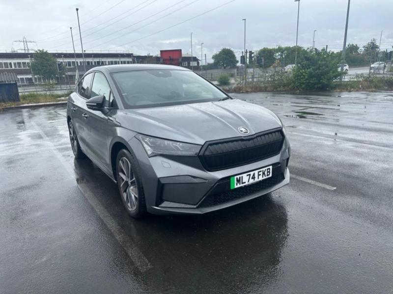 Main listing image - Skoda Enyaq