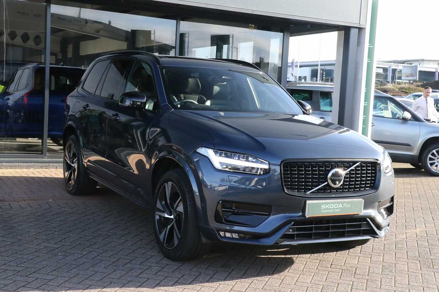 Main listing image - Volvo XC90