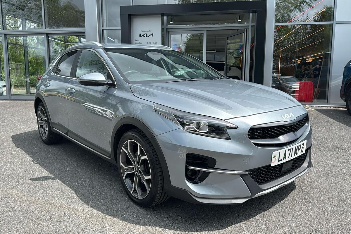 Main listing image - Kia XCeed