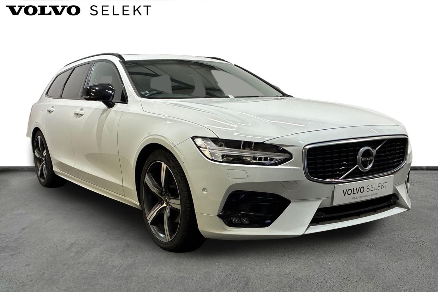 Main listing image - Volvo V90