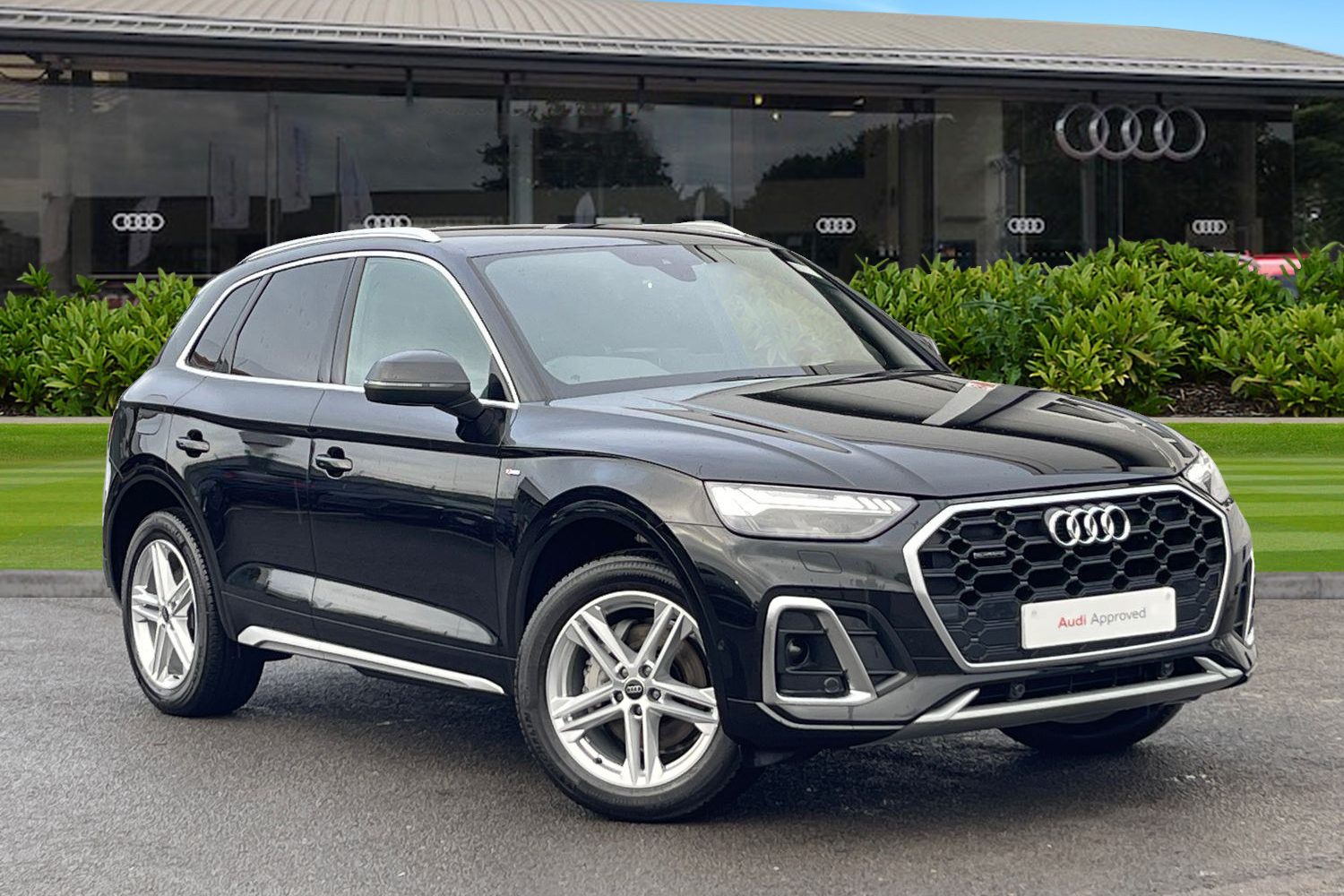 Main listing image - Audi Q5