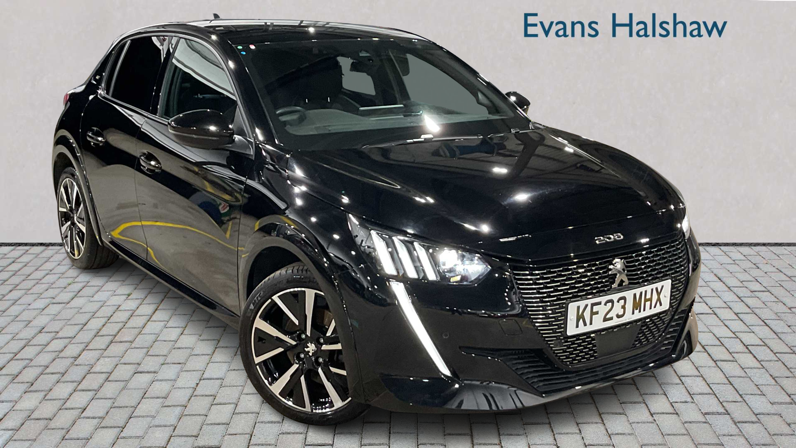 Main listing image - Peugeot 208