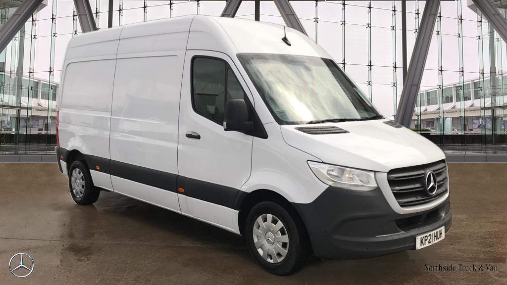 Main listing image - Mercedes-Benz Sprinter