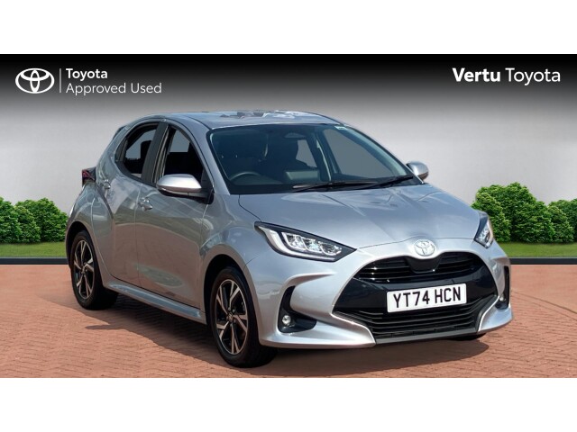 Main listing image - Toyota Yaris