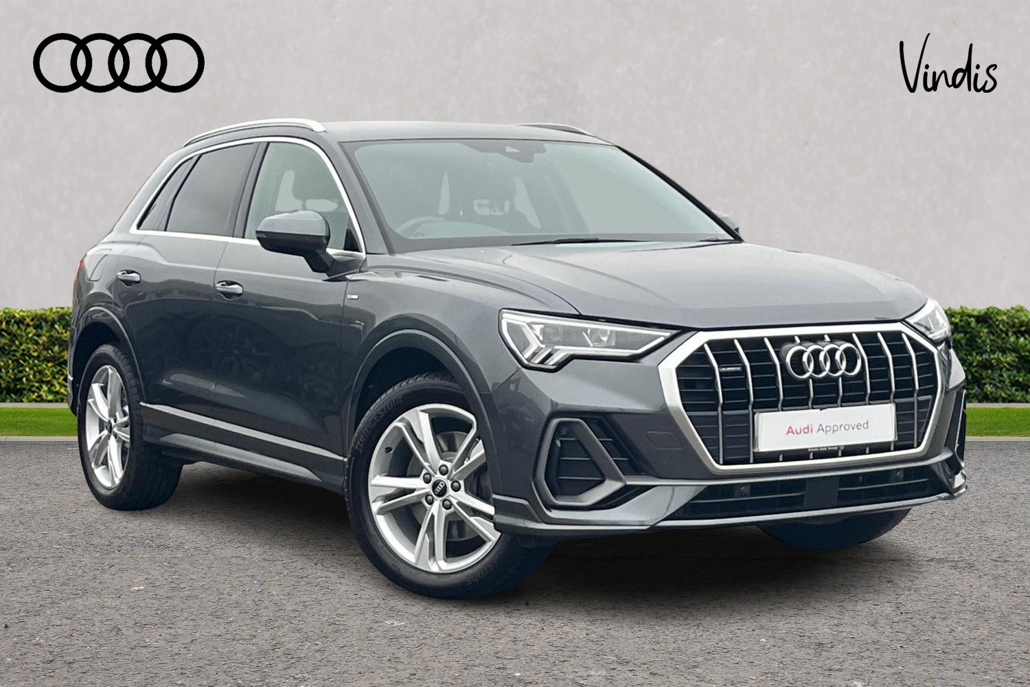 Main listing image - Audi Q3