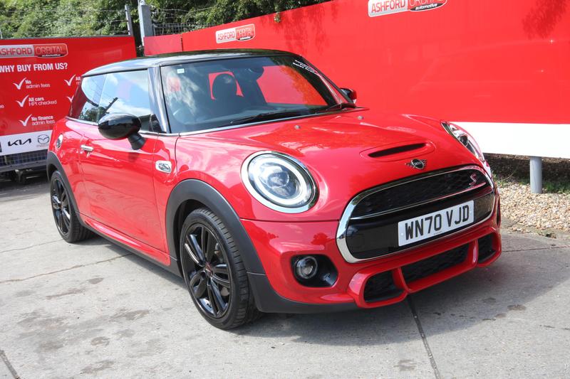 Main listing image - MINI Hatchback