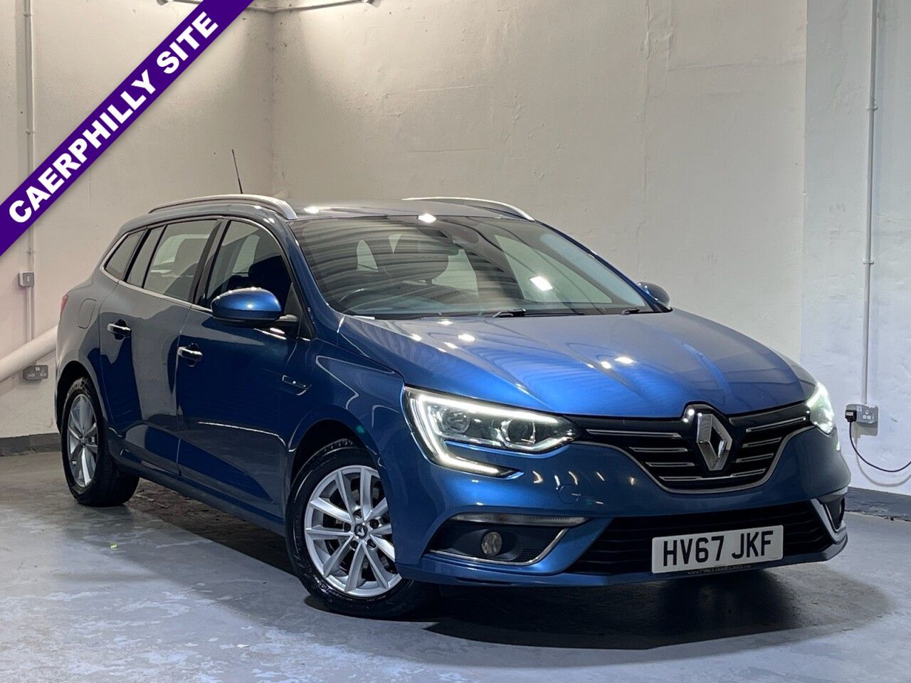 Main listing image - Renault Megane Sport Tourer