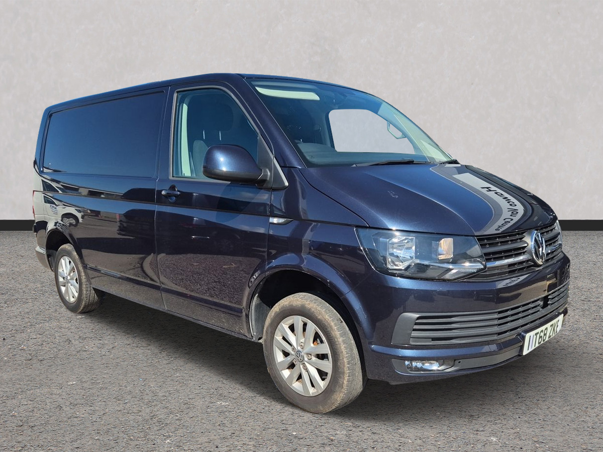 Main listing image - Volkswagen Transporter