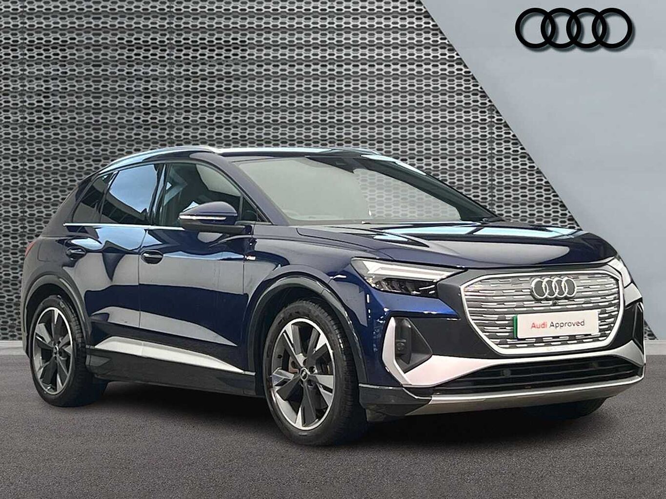 Main listing image - Audi Q4