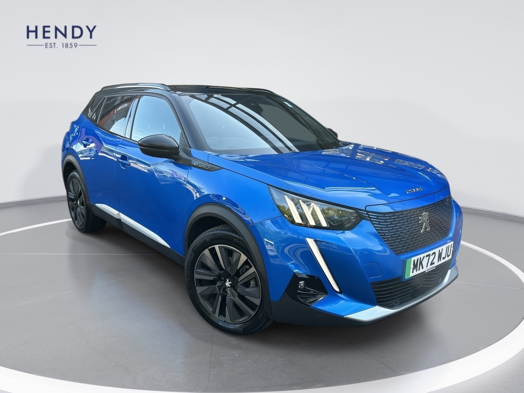 Main listing image - Peugeot e-2008