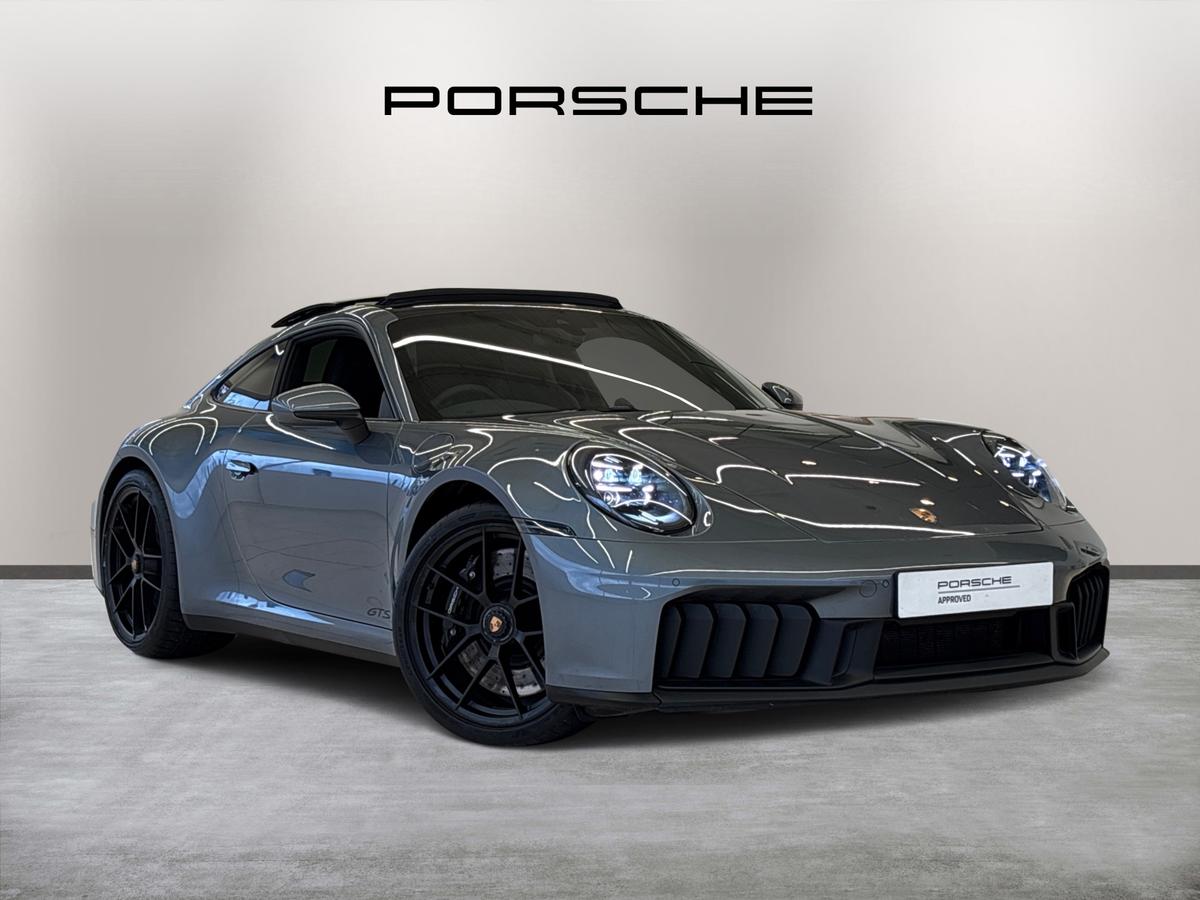 Main listing image - Porsche 911