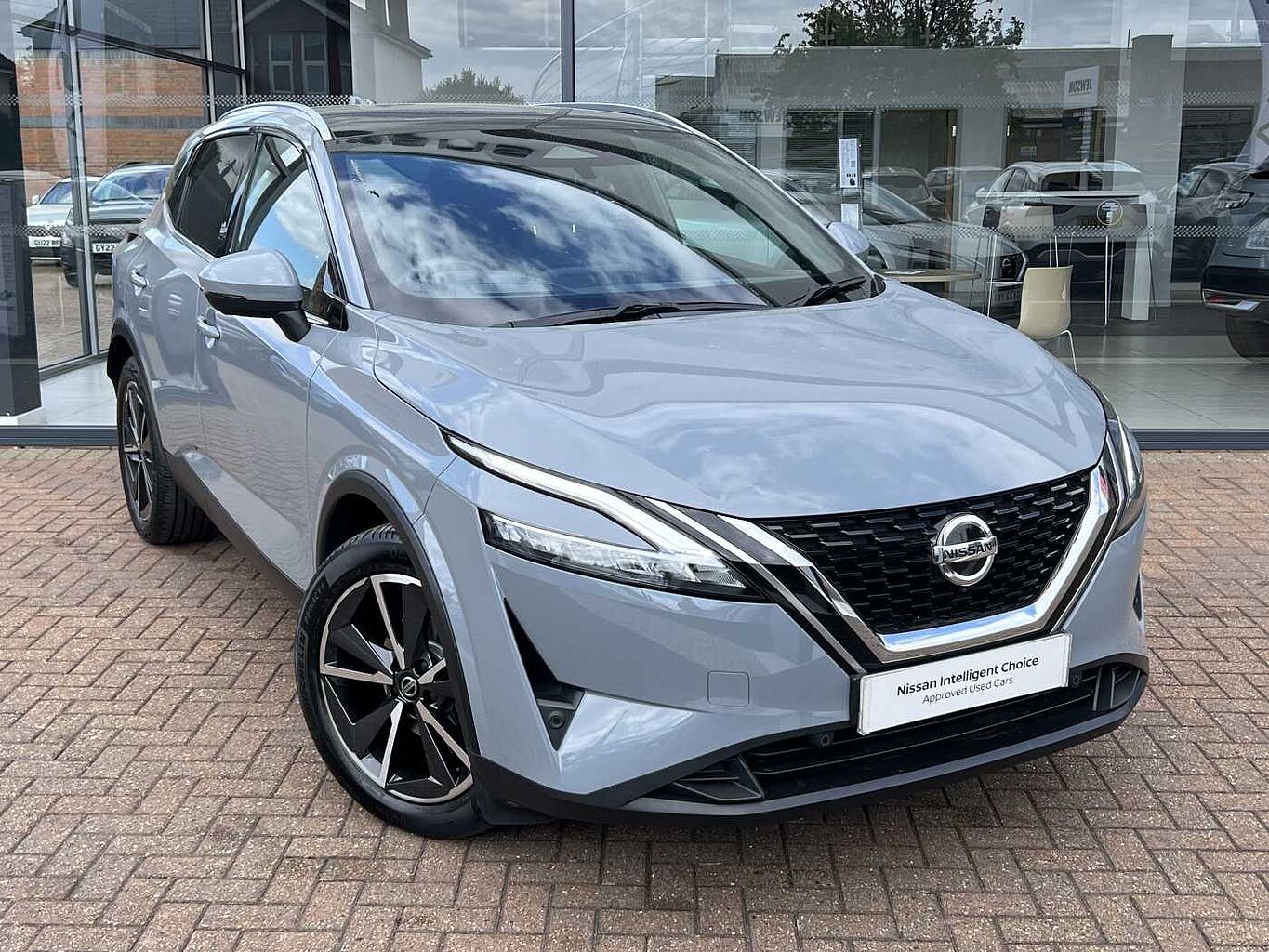 Main listing image - Nissan Qashqai