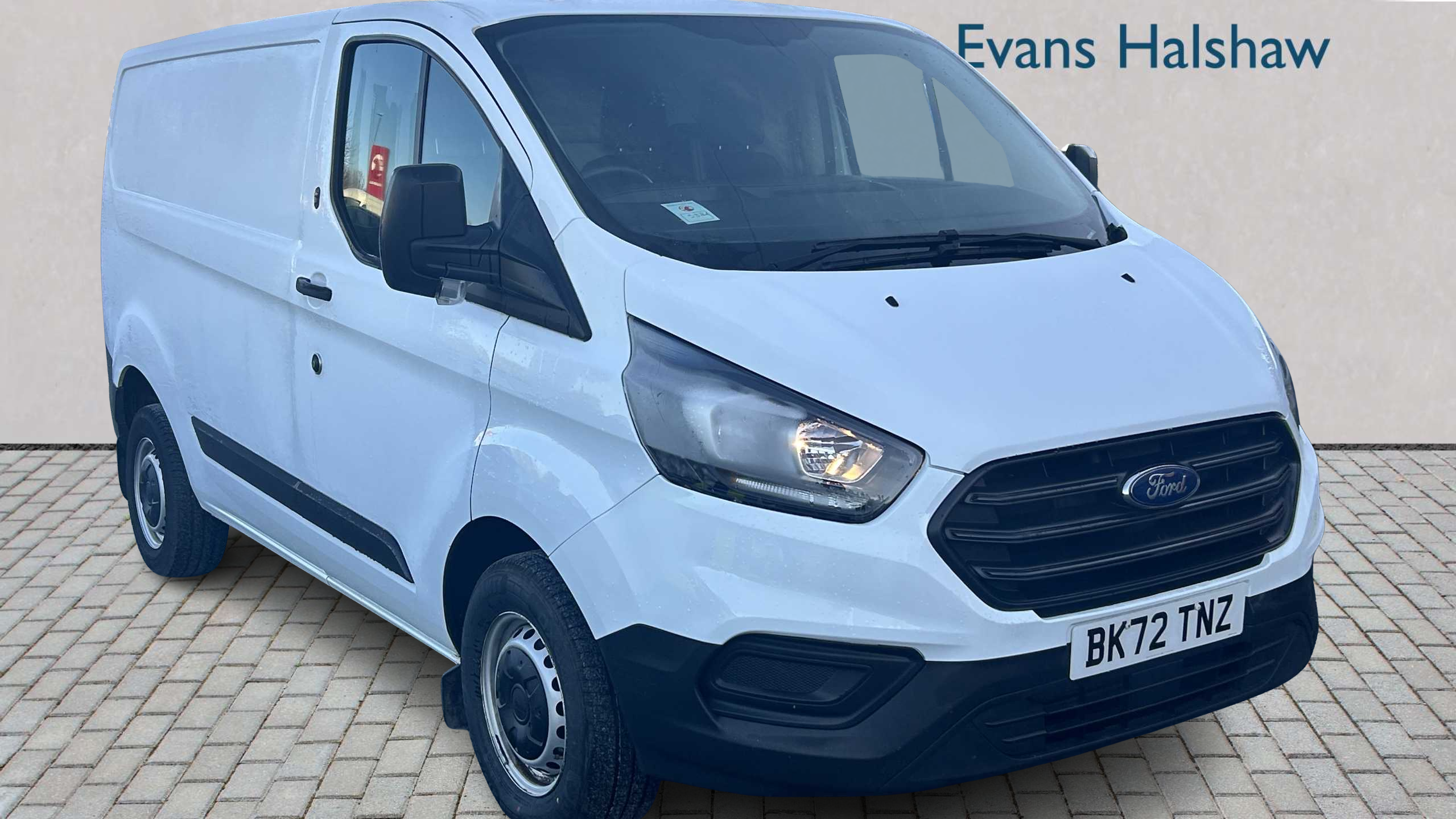 Main listing image - Ford Transit Custom