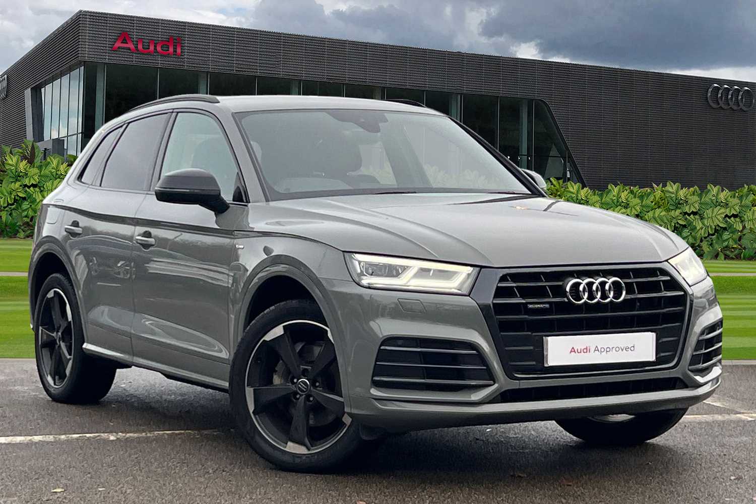 Main listing image - Audi Q5