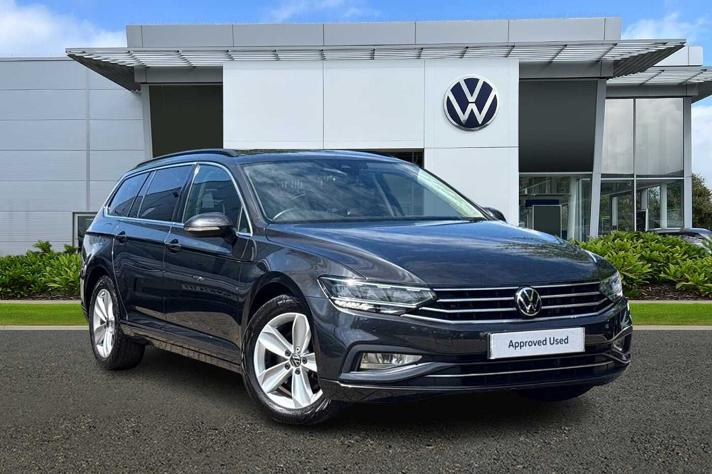 Main listing image - Volkswagen Passat Estate