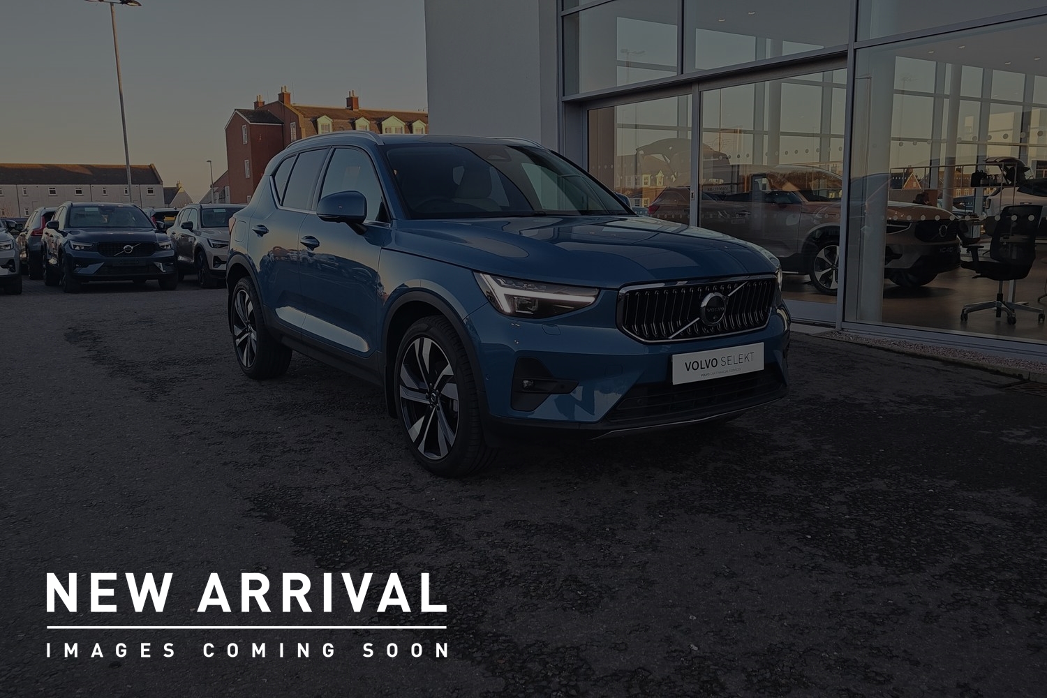 Main listing image - Volvo XC40