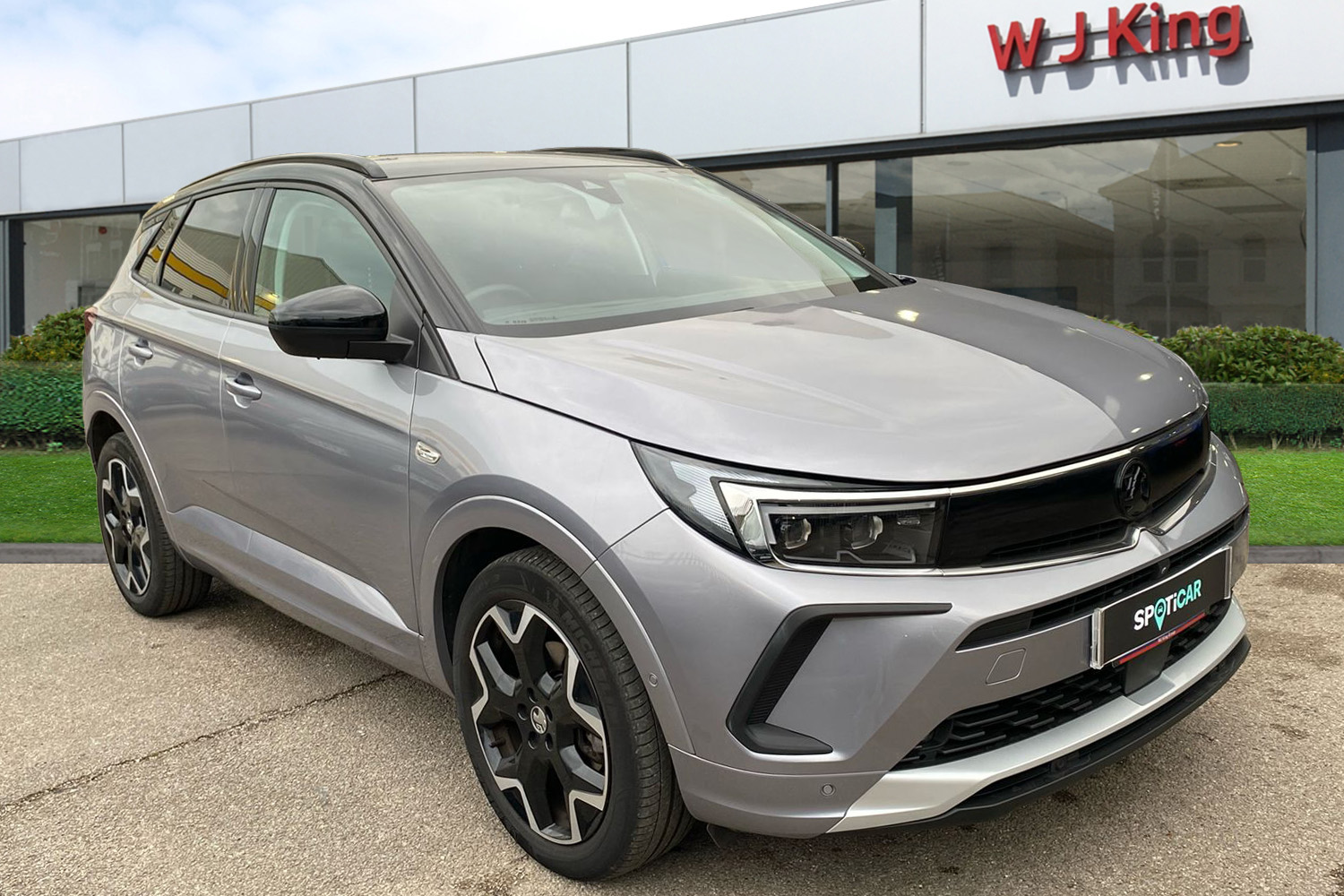 Main listing image - Vauxhall Grandland