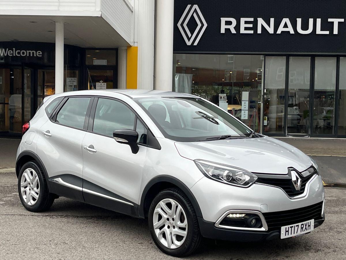 Main listing image - Renault Captur