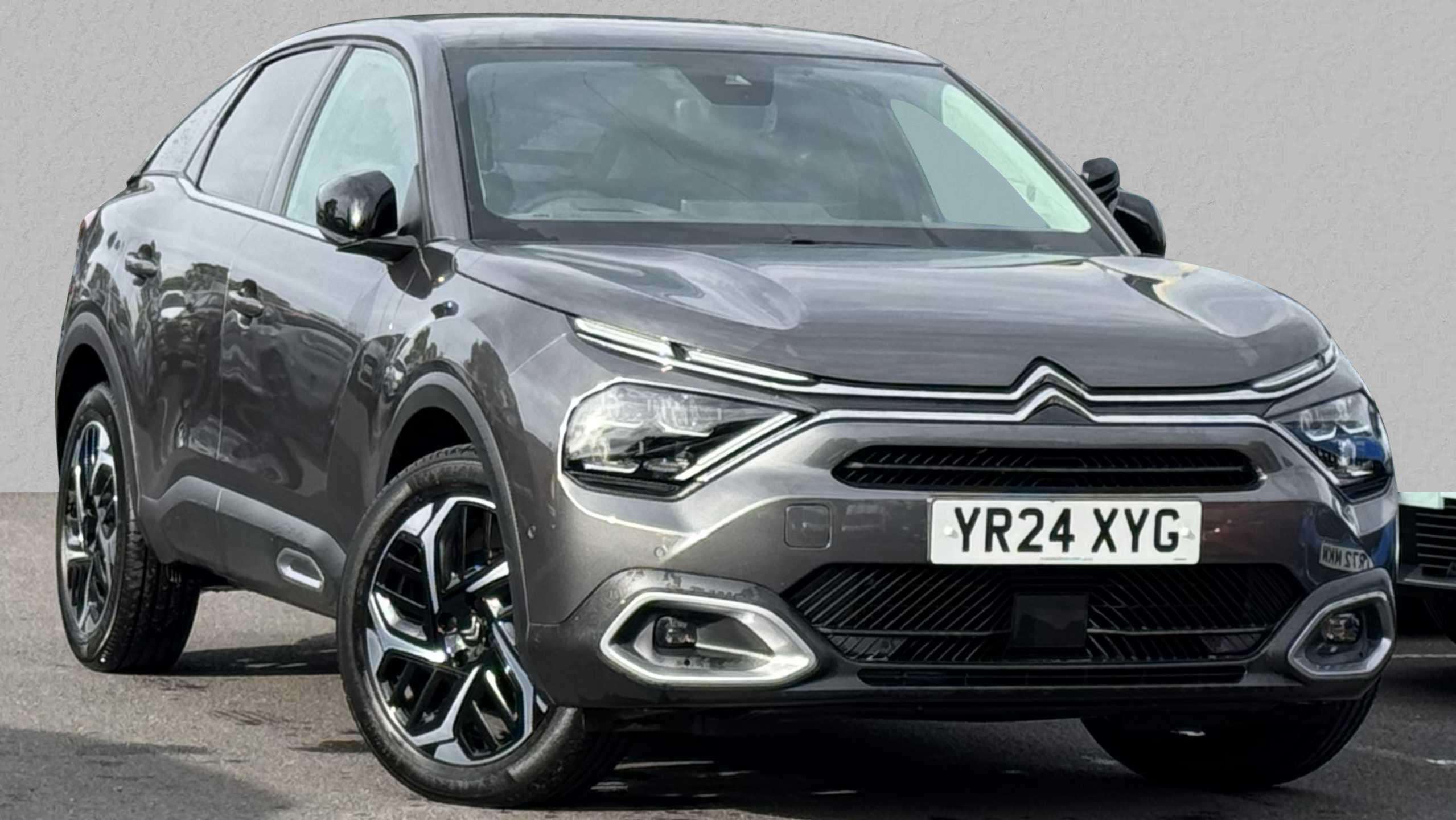 Main listing image - Citroen C4