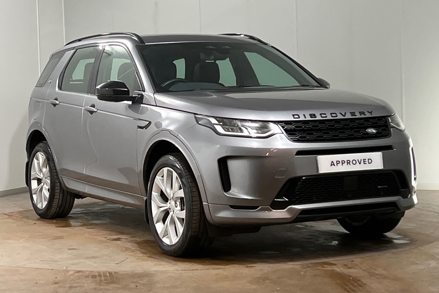 Main listing image - Land Rover Discovery Sport
