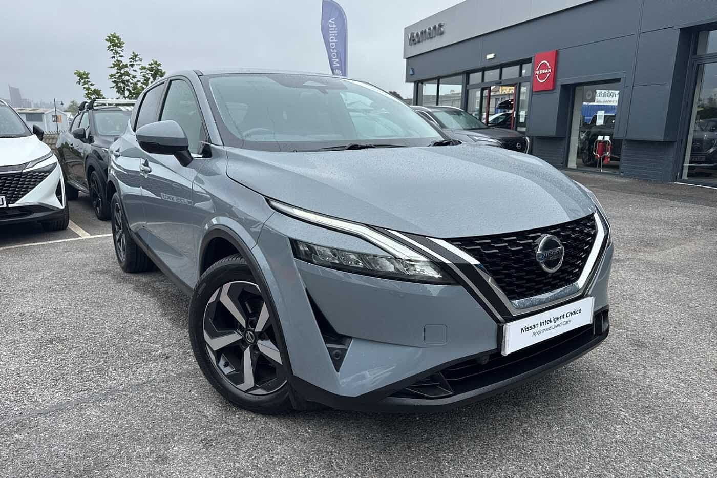 Main listing image - Nissan Qashqai