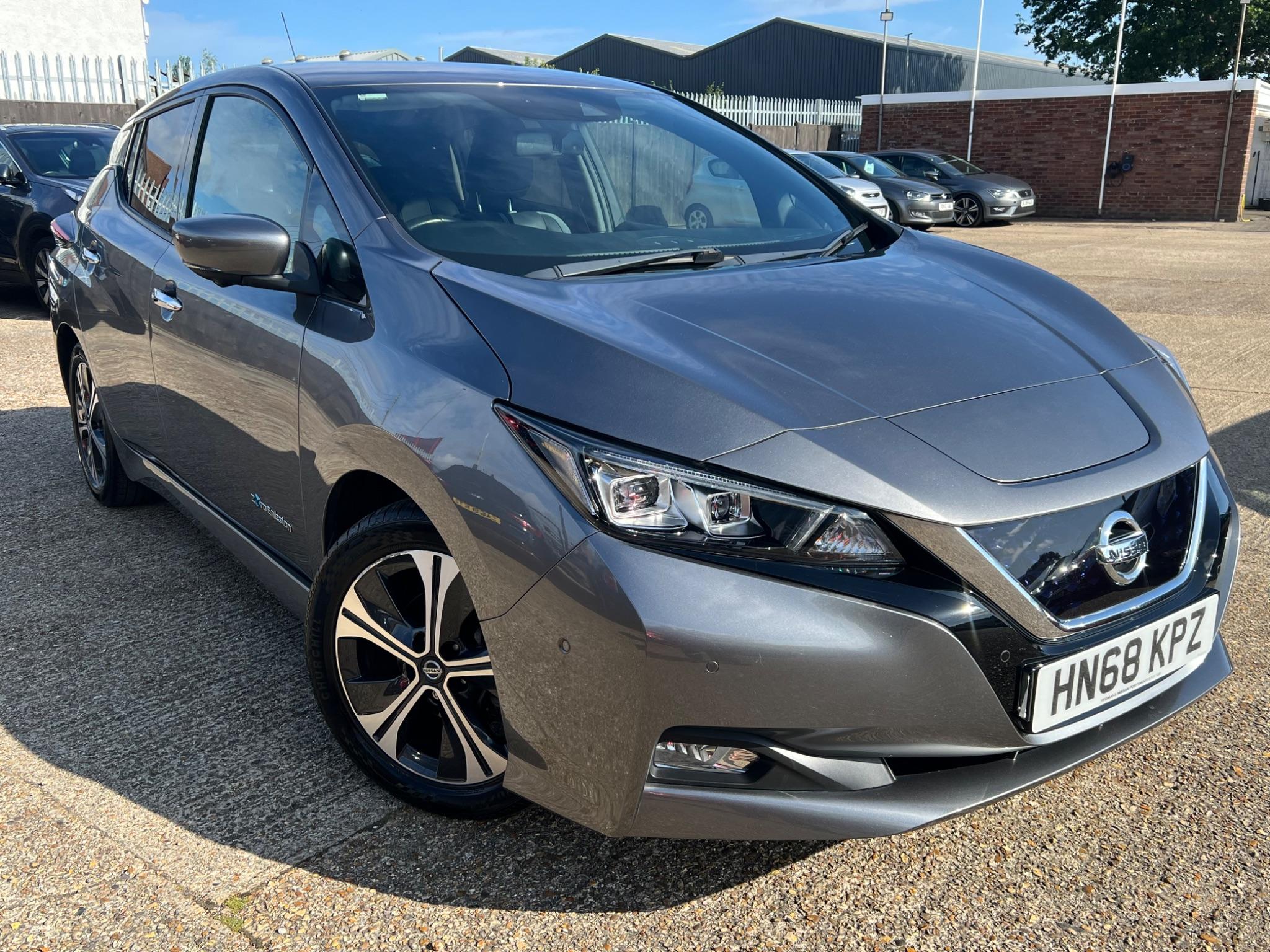 Main listing image - Nissan Leaf