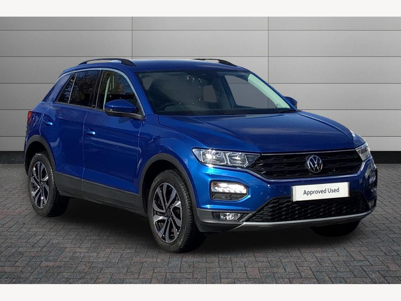 Main listing image - Volkswagen T-Roc