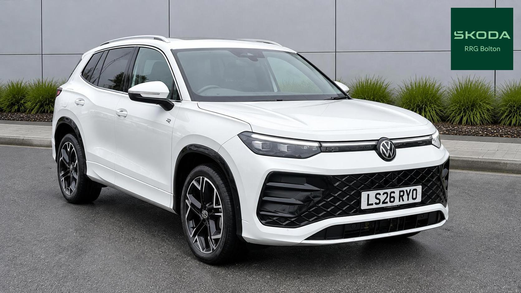 Main listing image - Volkswagen Tayron