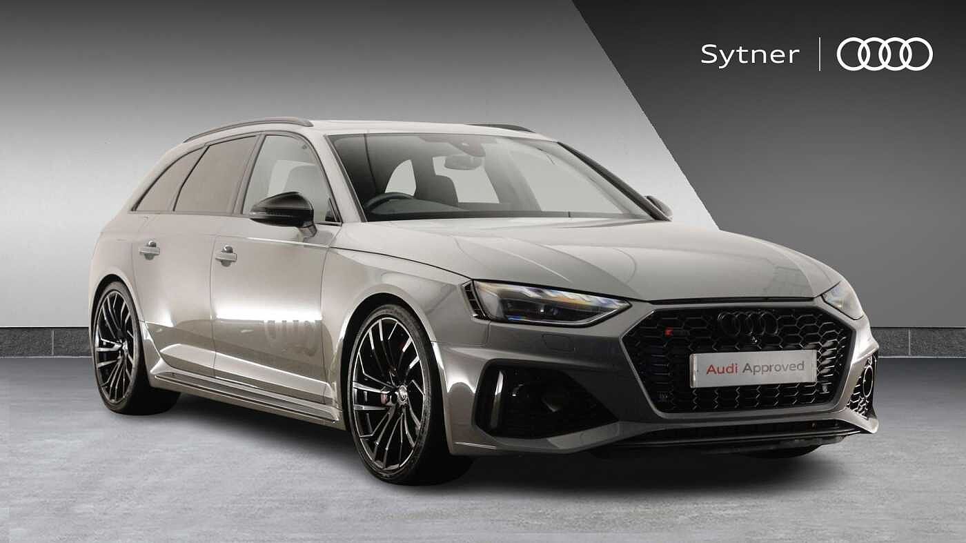 Main listing image - Audi RS4