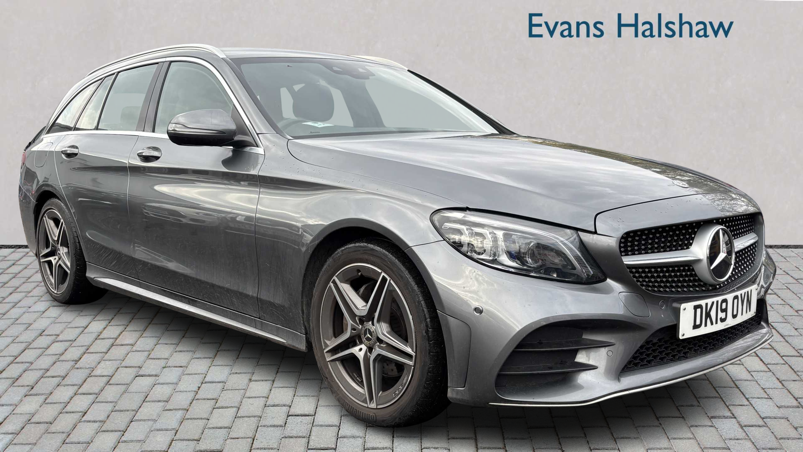 Main listing image - Mercedes-Benz C-Class Estate