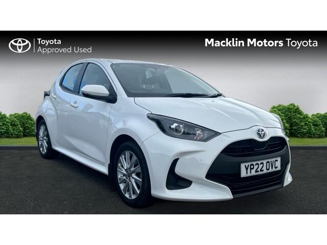 Main listing image - Toyota Yaris